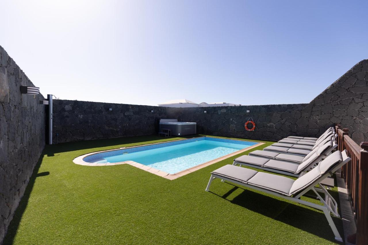 Villa Penguina Play Blanca Lanzarote Playa Blanca  Zewnętrze zdjęcie